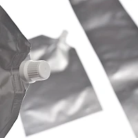 Kenosha Packaging 1 aluminium foil liquid bags with screw top